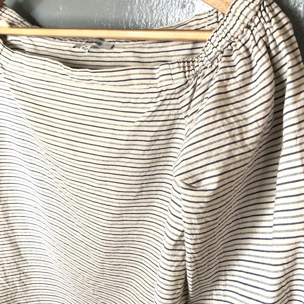 Madewell Top ❤️❤️ - Picture 3 of 4